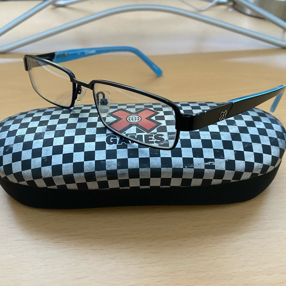 Xgame frames - Picture 2 of 3